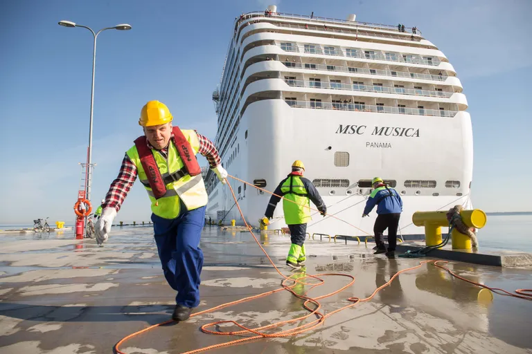 Hooaja esimese laevana sildus täna Vanasadamas MSC Musica, mille pardal on 2650 reisijat.