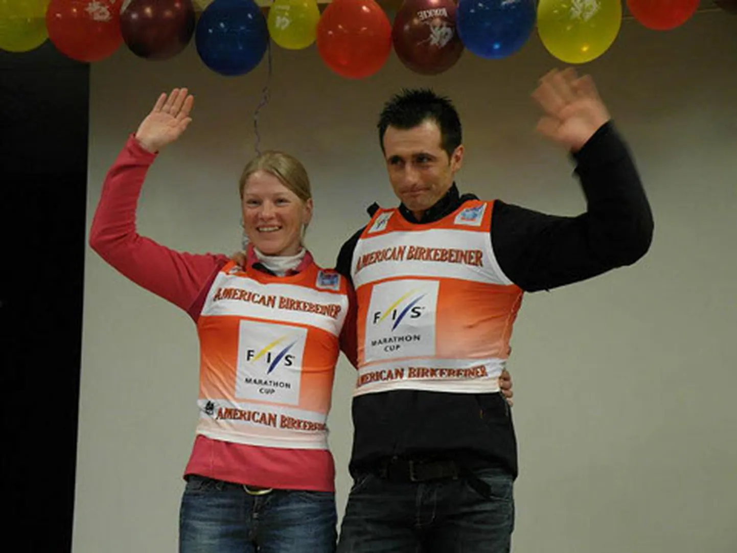Pikamaasuusatamise sarja FIS Marathon Cup üldliidrid pärast Ameerika Birkebeineri maratoni: Tatjana Mannima ja itaallane Sergio Bonaldi. Kui Mannimad ei saa troonilt enam keegi tõugata, siis meeste arvestuses tuleb Bonaldil esikoha kindlustamiseks hästi sõita ka viimasel etapil Šveitsis.