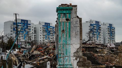 Lõke tehasepõrandal ja kaks kuud palgata – milline on elu okupeeritud Ukrainas