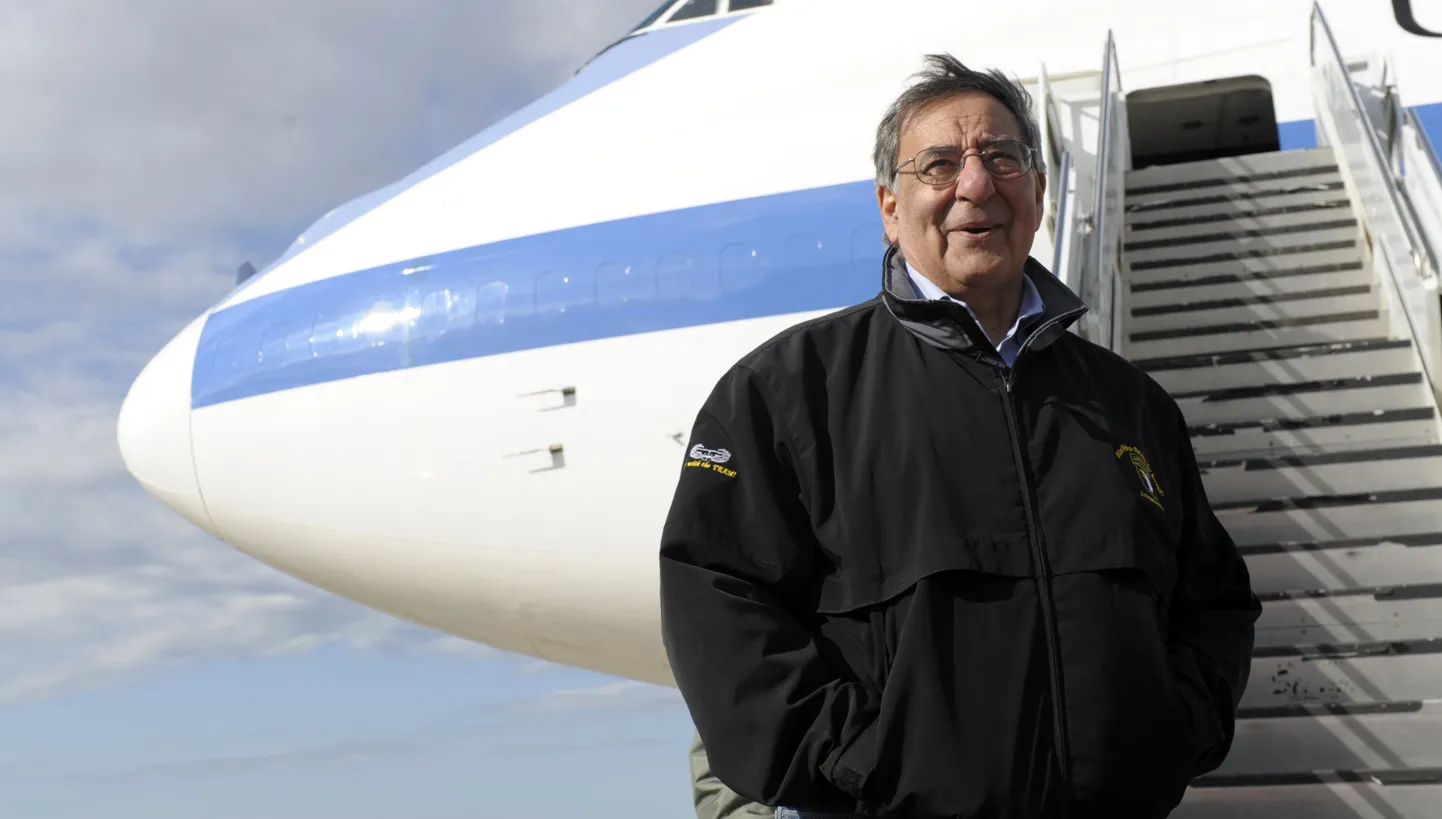 USA kaitseminister Leon Panetta 14. detsembril Türgis Incirliki lennuväebaasis.