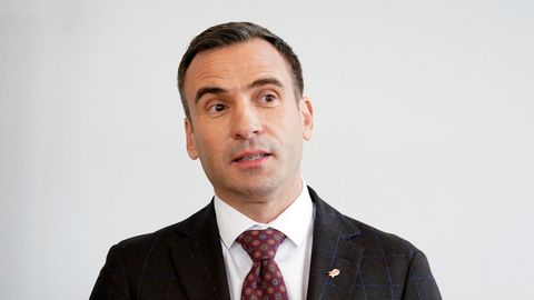 Ijabs: Dogovor med ZDA in EU preprečil trgovinsko vojno, a z malo koristi za EU