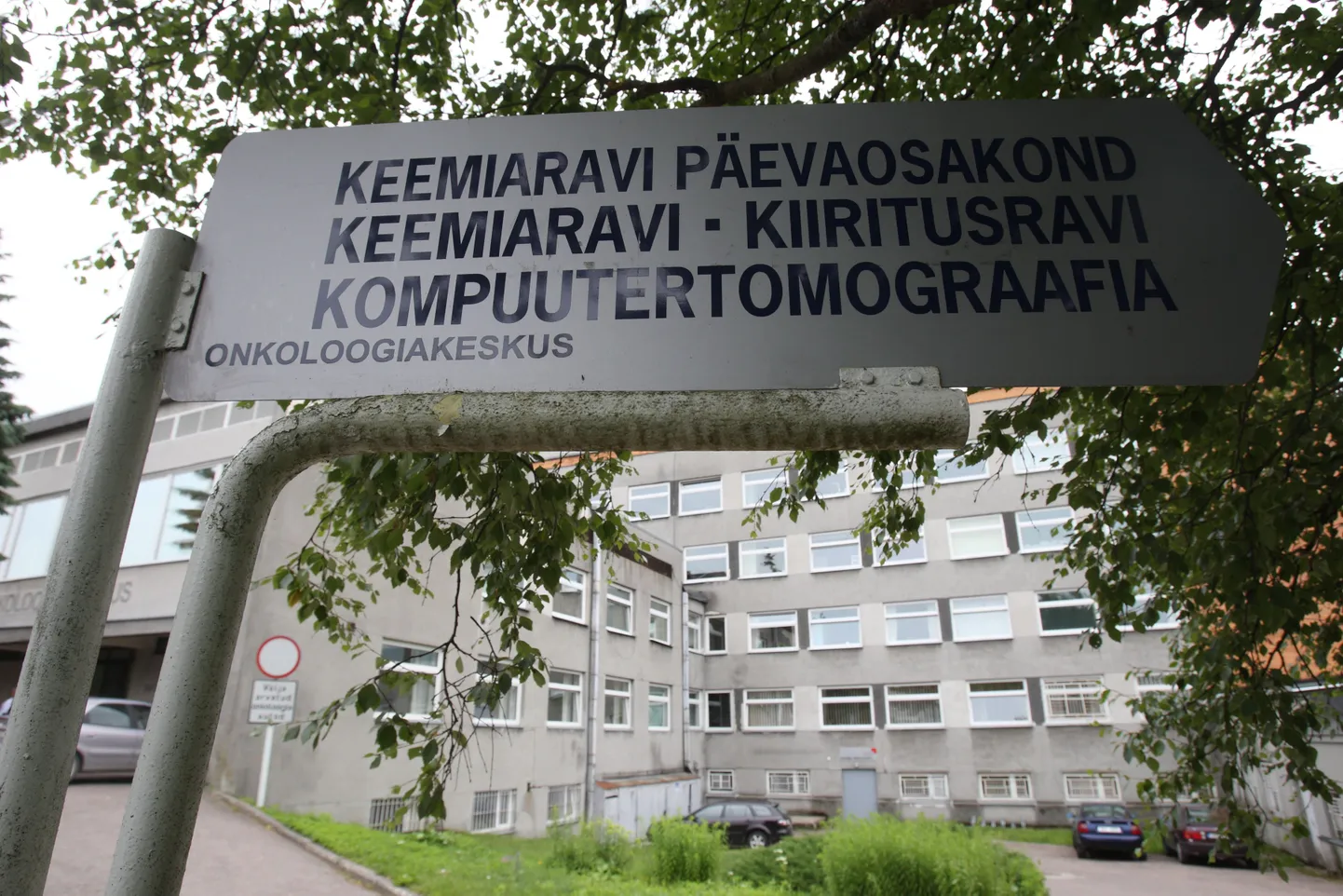 Mitmed Eesti haiglad sooviksid vähki ravida.
