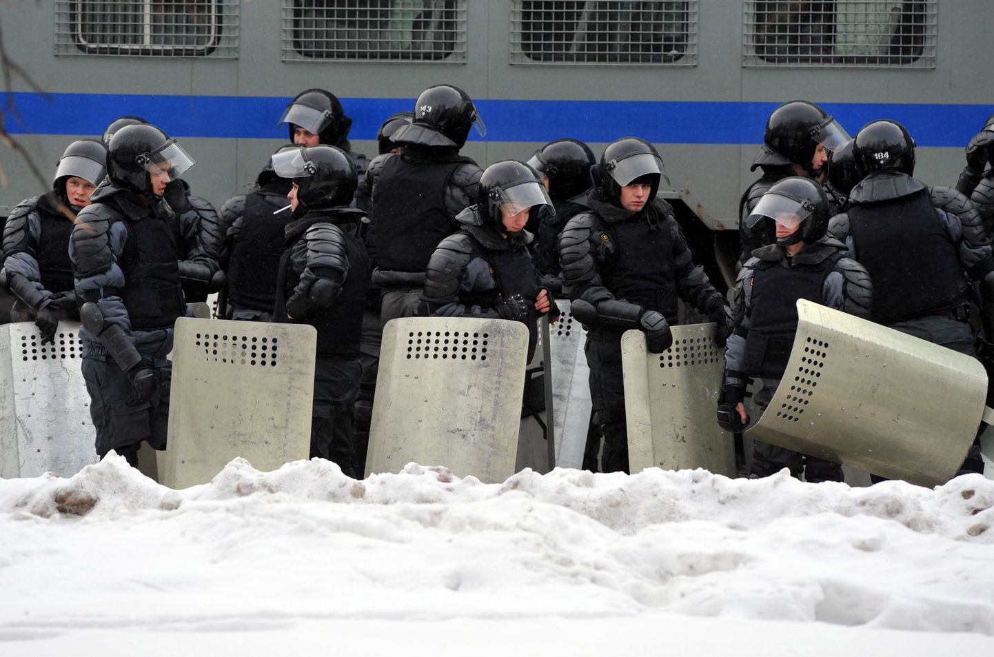 Vene politseinikud Moskvas Puškini väljakul.