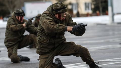 В Астрахани новое нападение на силовиков: обстреляли служащих Росгвардии