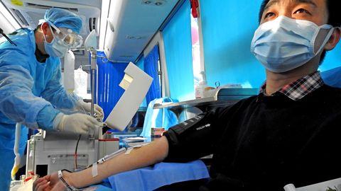 Hiina palub tervenenuilt viiruseraviks verd loovutada