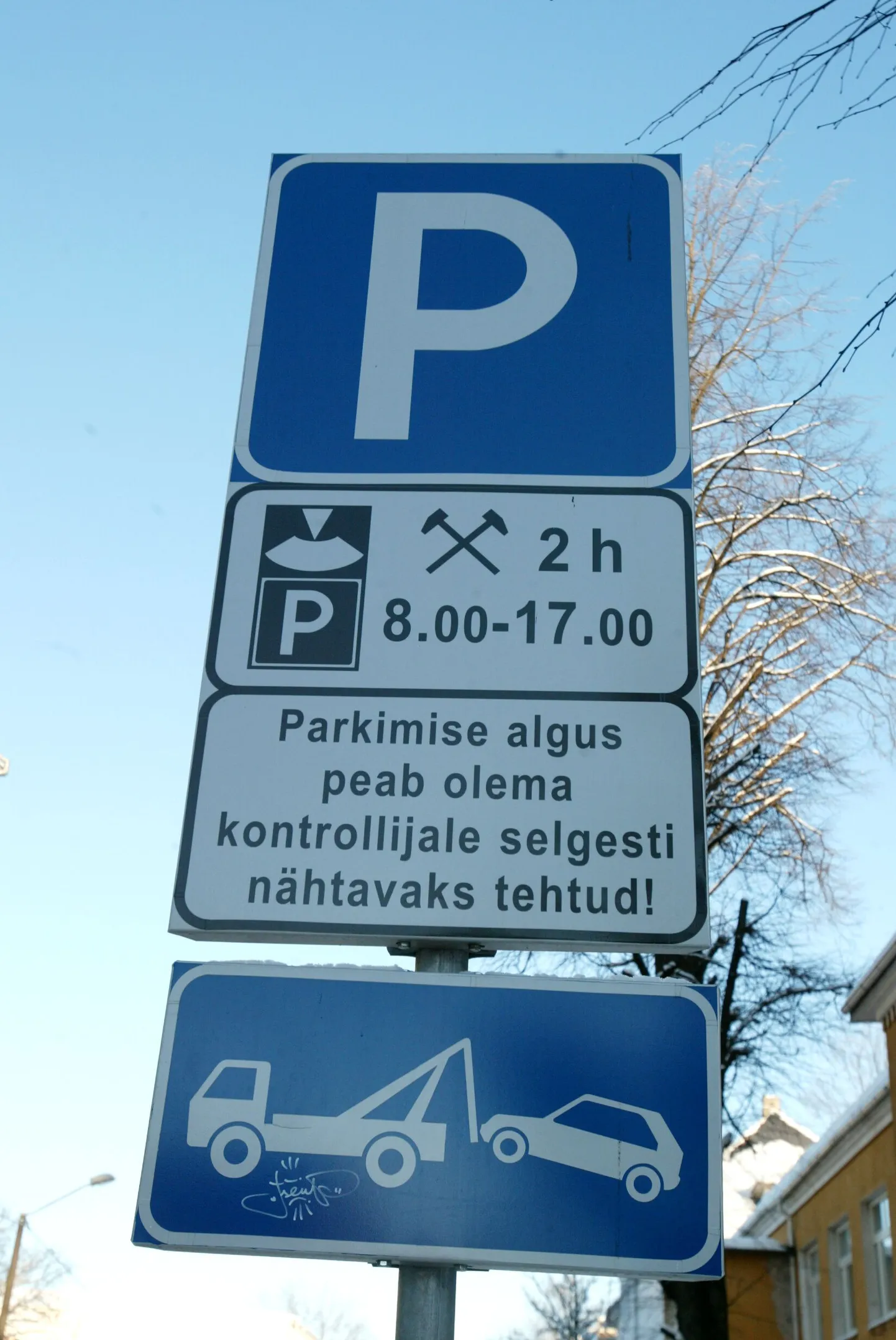 Tasuline parkimine.