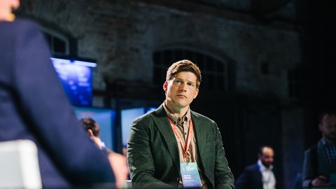 "Ar droniem vien nepietiek." Bijušais "Gripen" pil