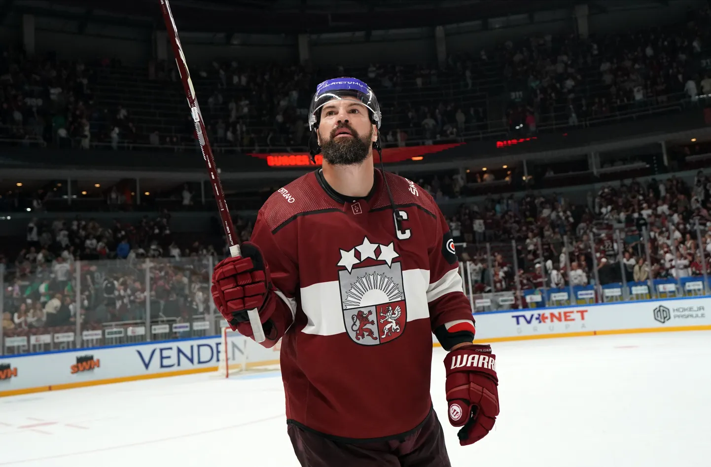 Latvijas hokejists Kaspars Daugaviņš