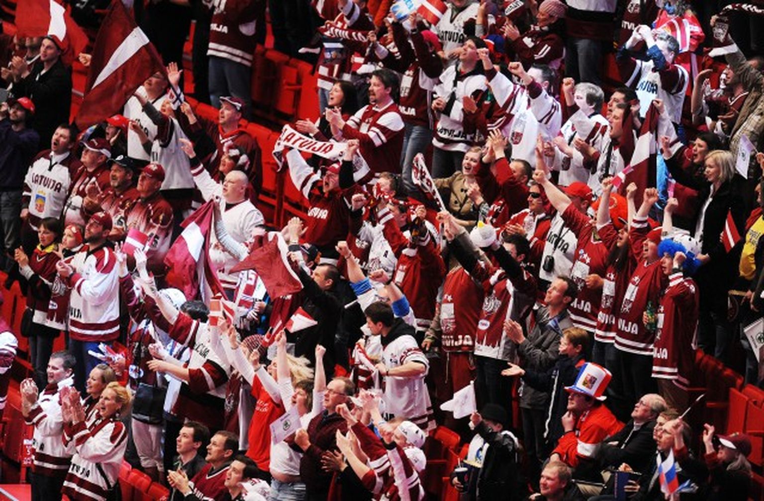 Latvijas hokeja fani