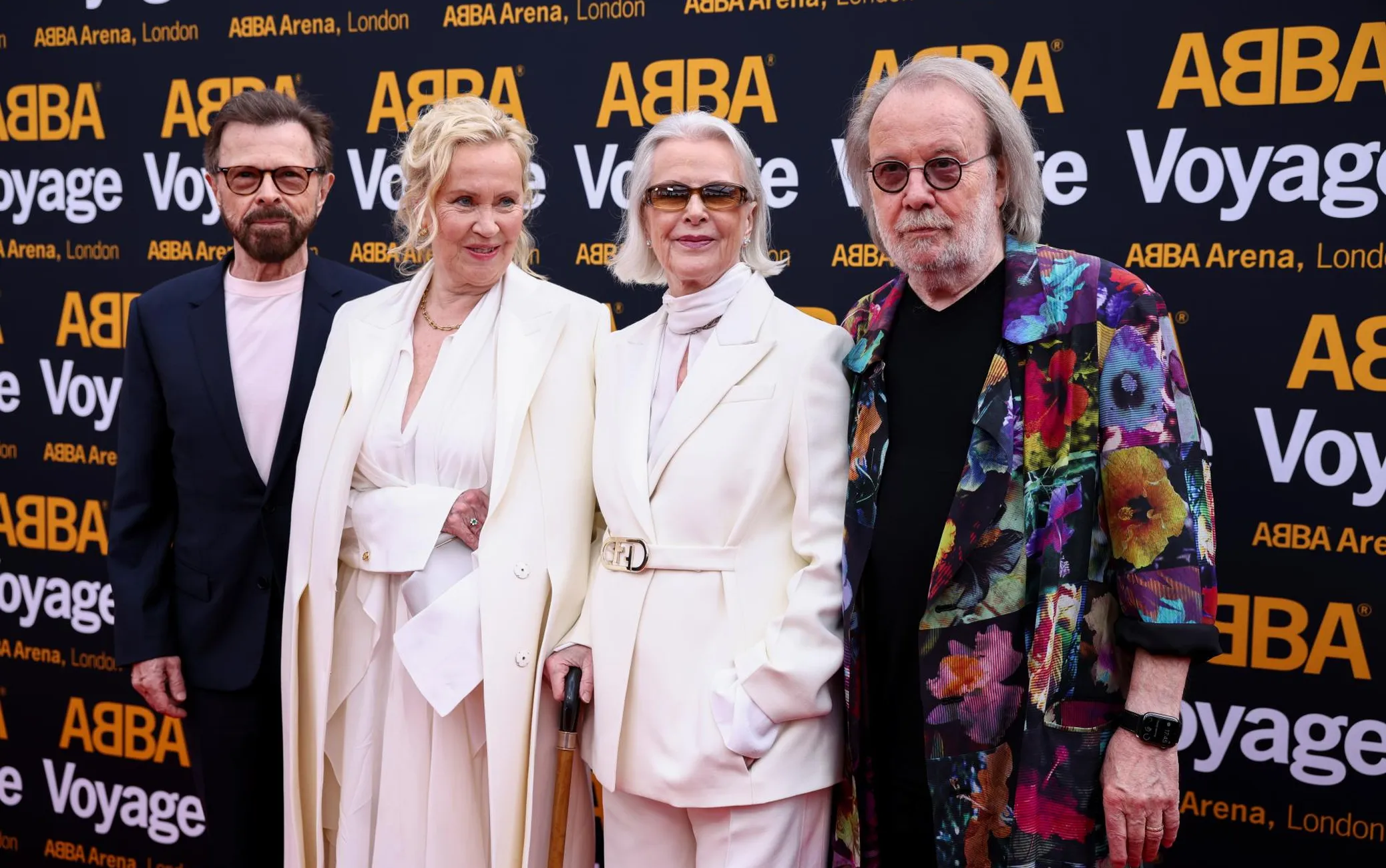 ABBA liikmed muusikali Bon Voyage esietendusel Londonis, 26. mail 2022. aastal.