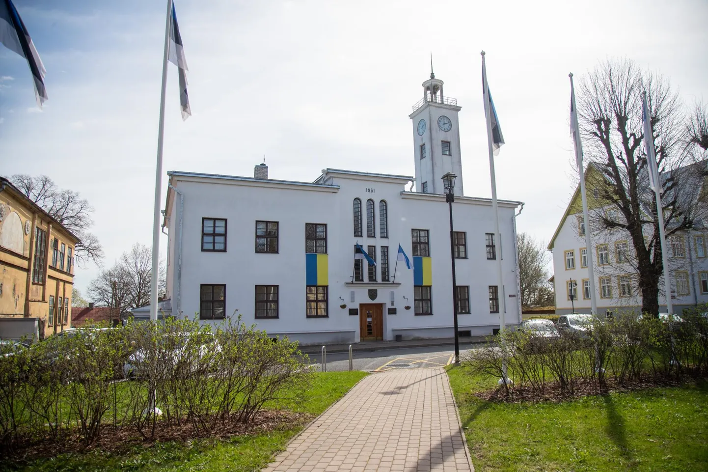 Viljandi linnavalitsus vajab suve alguseks rahandusametisse kaht uut juhti, sest lahkumas on nii ameti juht kui pearaamatupidaja.