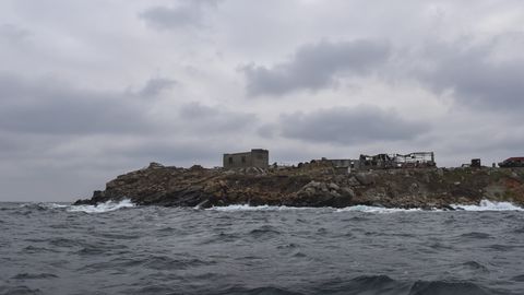 Pie Čūsku salas, domājams, avarējis krievu Su-30SM