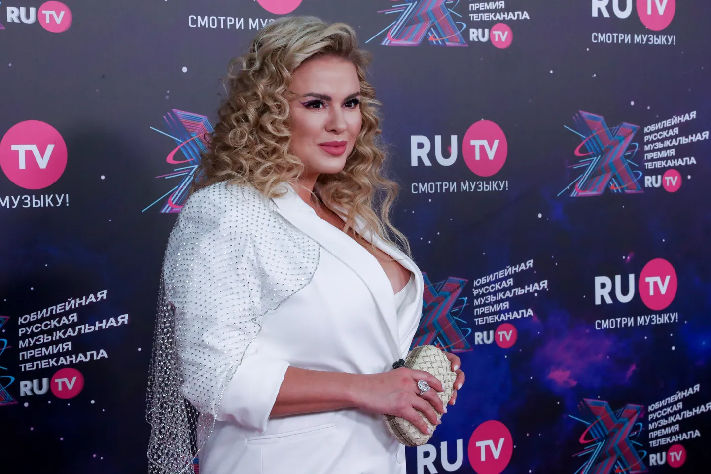 Анна Семенович