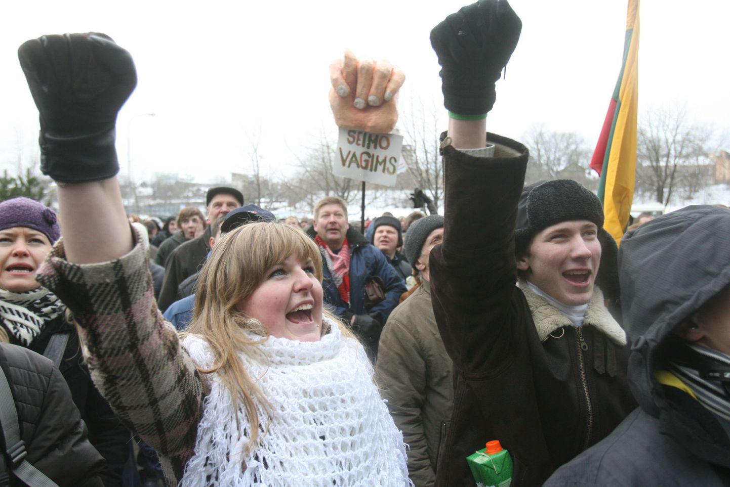 Meeleavaldajad eile pealinnas Vilniuses toimunud meeleavaldusel.