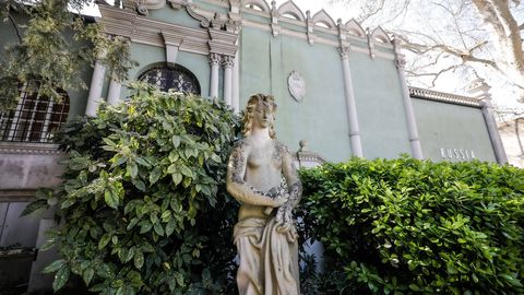 Vairāki EP deputāti aicina apturēt finansējumu Venēcijas biennālei, ja Krievija tajā piedalīsies