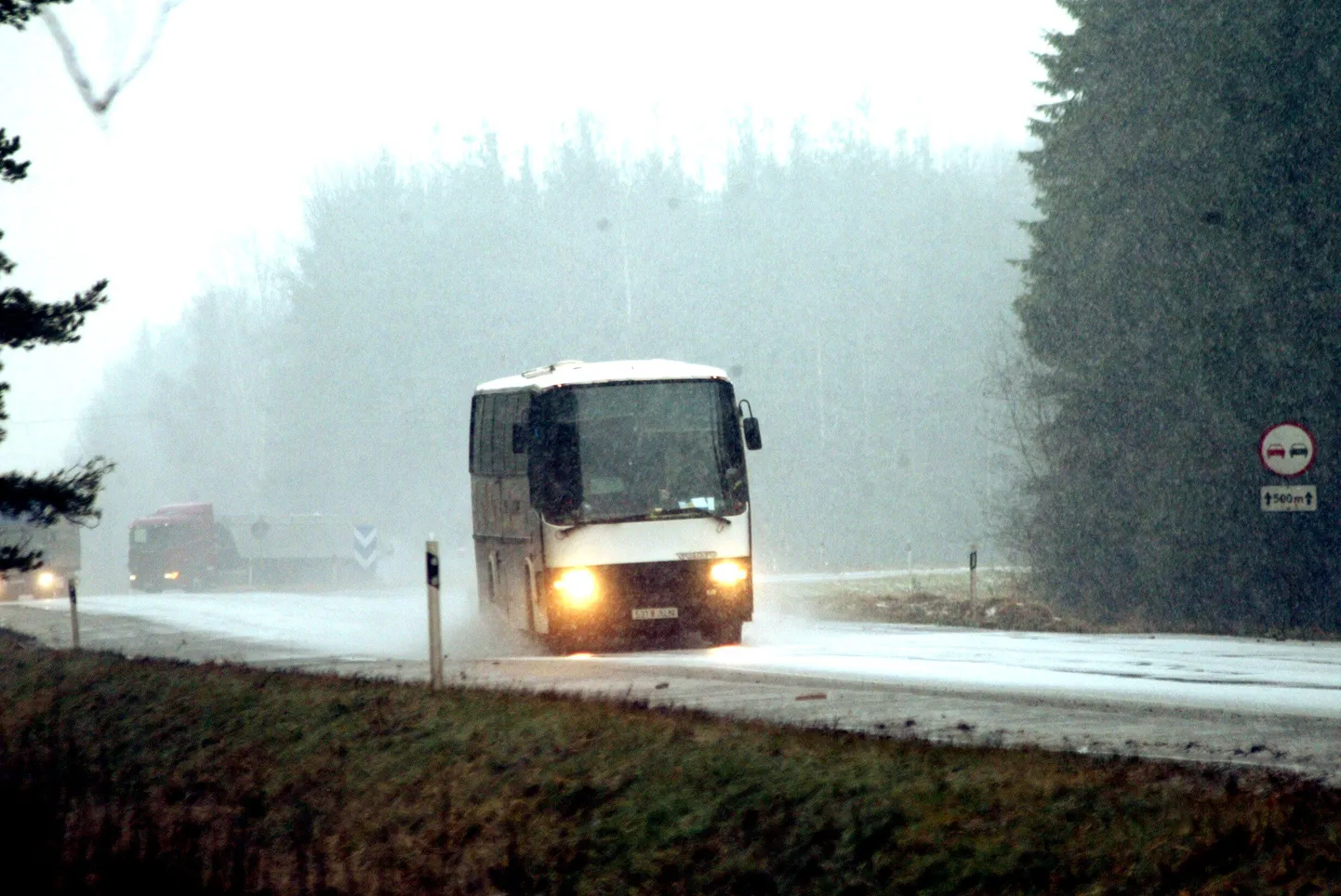 Milline on kolme maakonda läbiva bussi liini nr 735 uus graafik, pole veel selge.