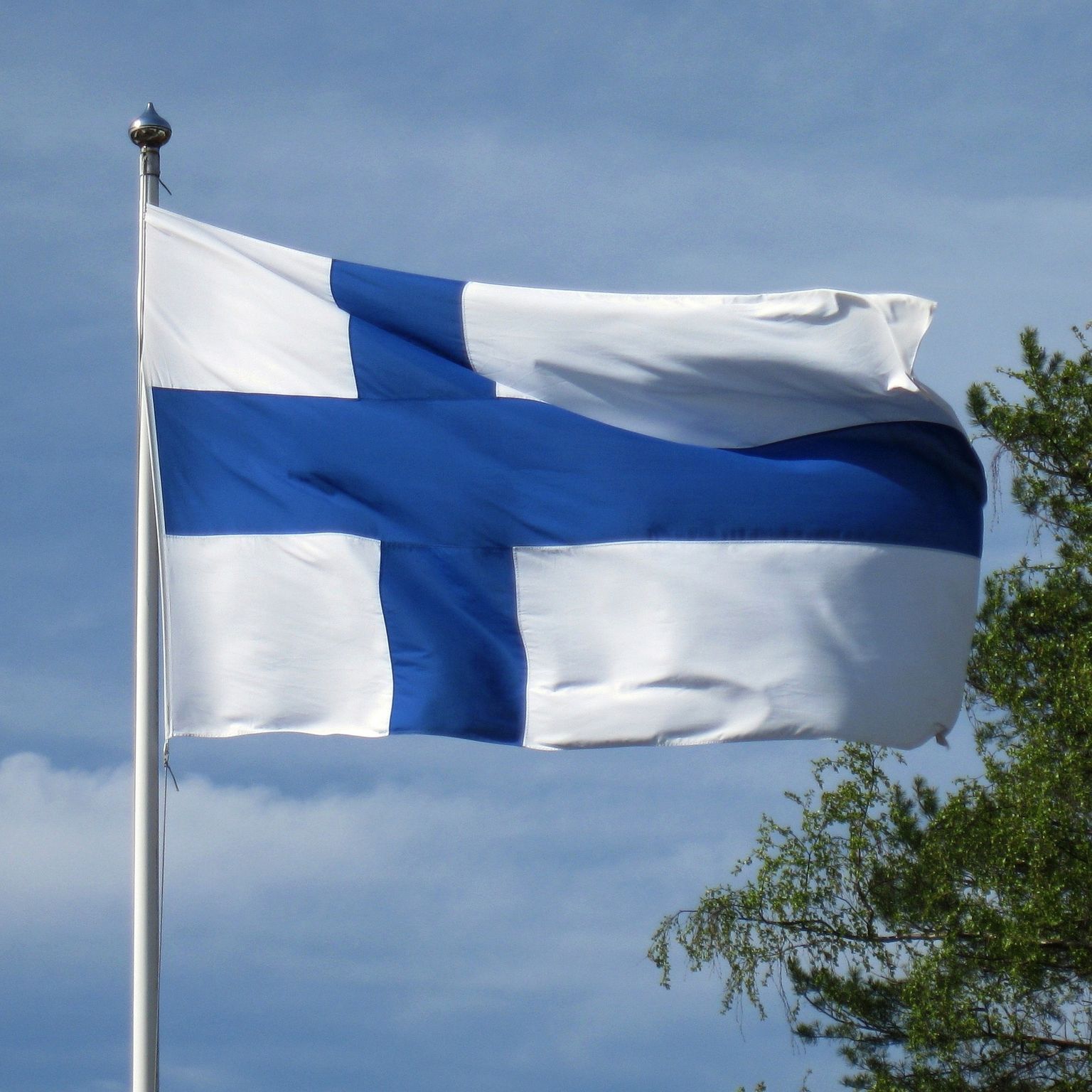 Somijas karogs. Ilustratīvs attēls