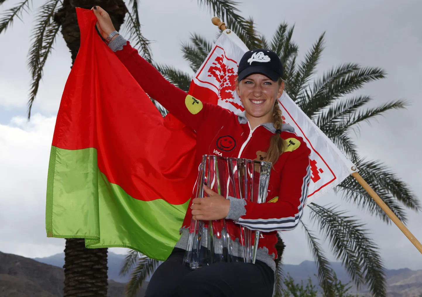 Viktoria Azarenka võitja fotosessioonil.
