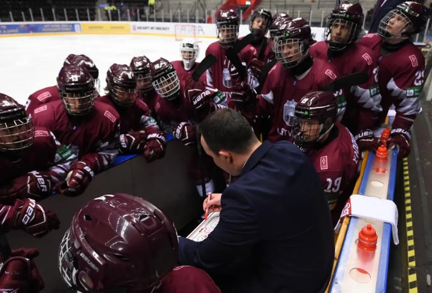 Latvijas U-18 hokeja izlase