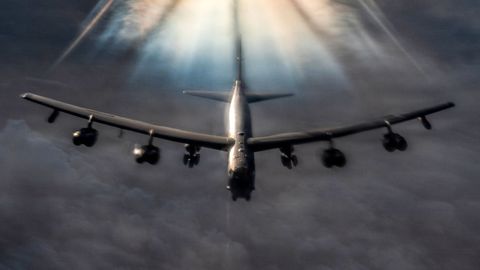 Spānija liedz karā pret Irānu iesaistītajām ASV lidmašīnām šķērsot savu gaisa telpu