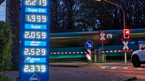 Vācijā cenu degvielas uzpildes stacijās varēs paaugstināt vienu reizi dienā