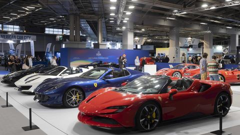 Ferrari aktsia hoiab autodega sama tempot