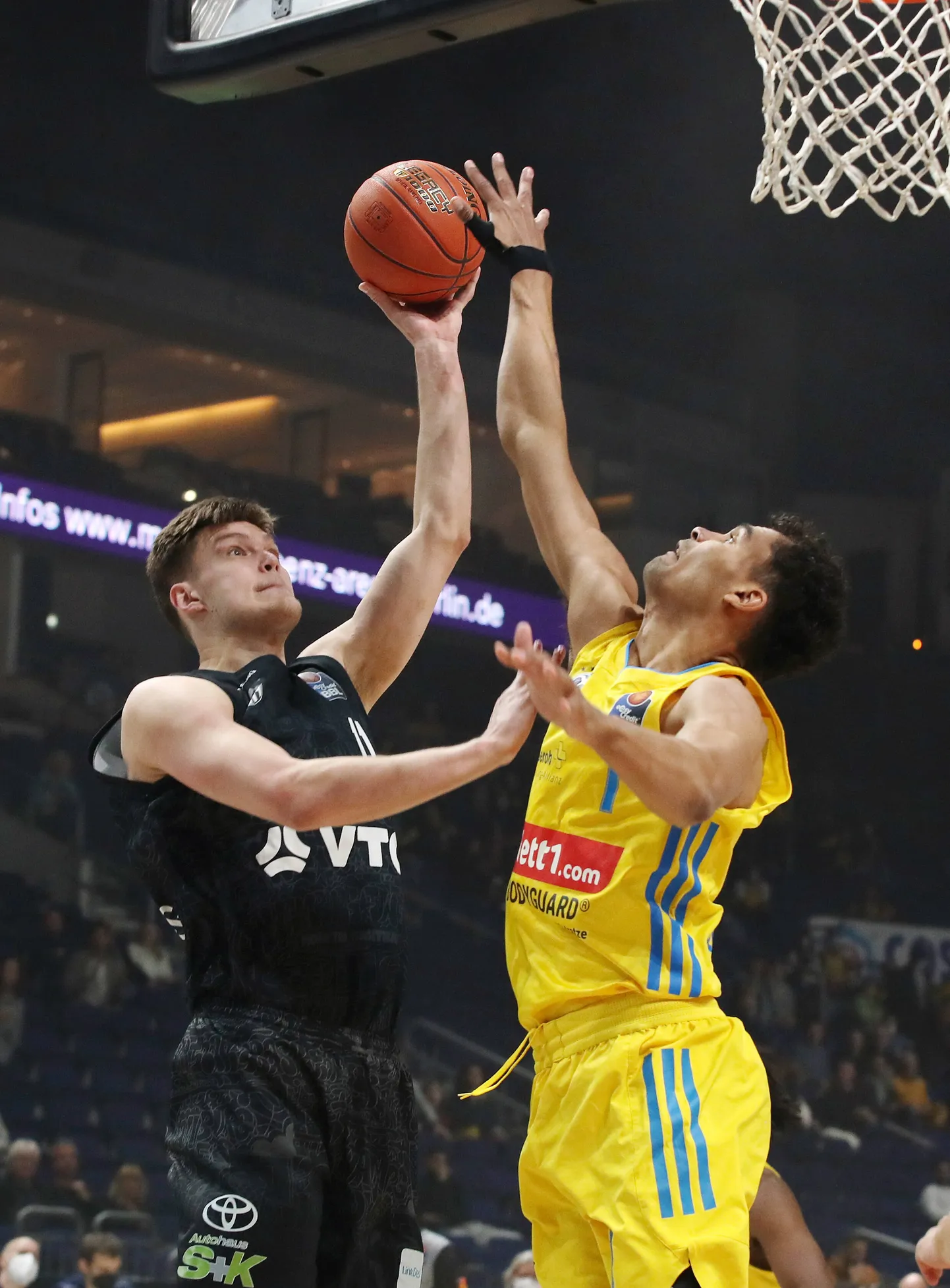 Viskel on Maik-Kalev Kotsar.