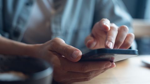 Brīdina par jaunu krāpšanas shēmu lietotnē "Signal"