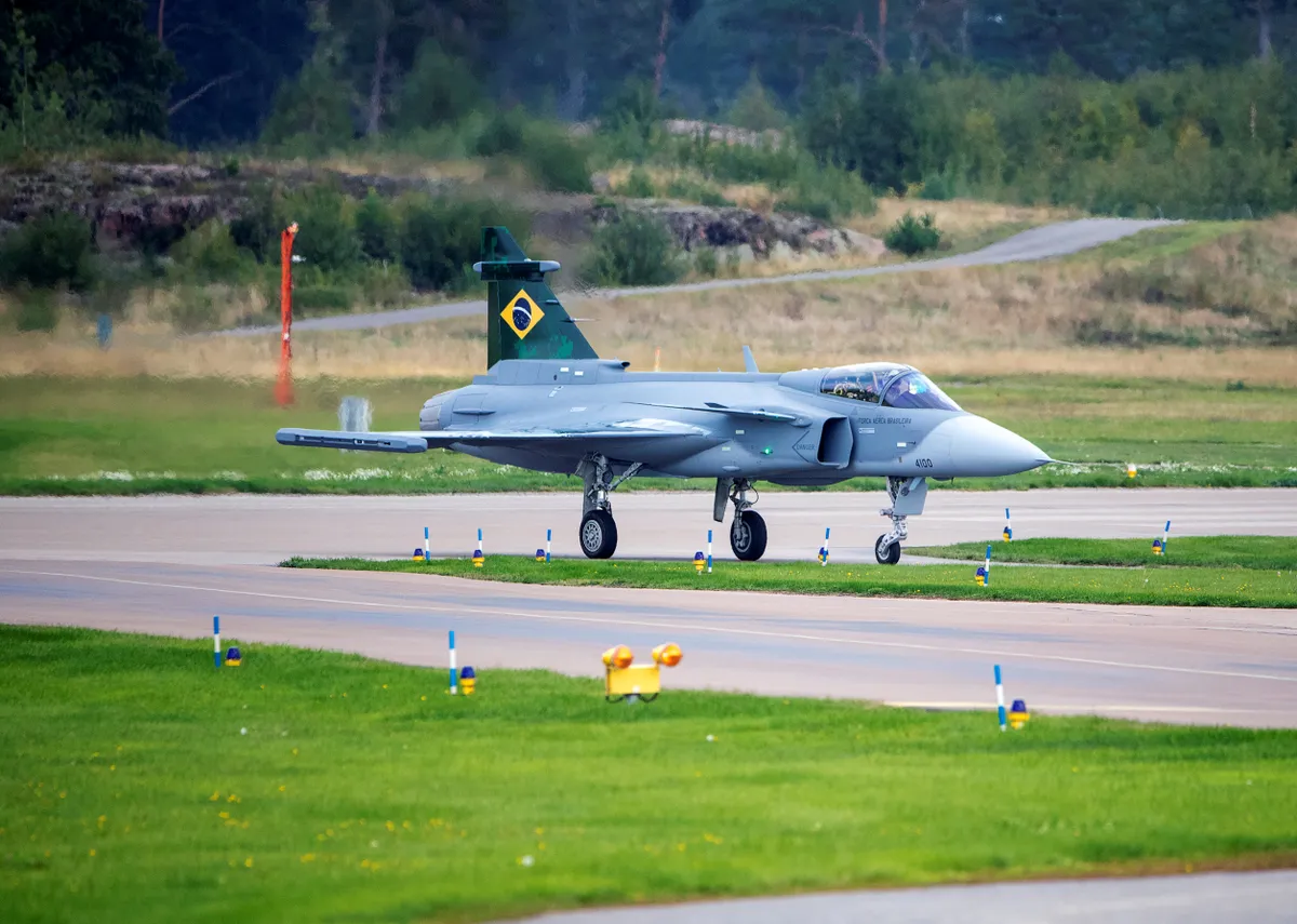 Esimene Brasiilia õhuväe Gripen-E hävituslennuk.