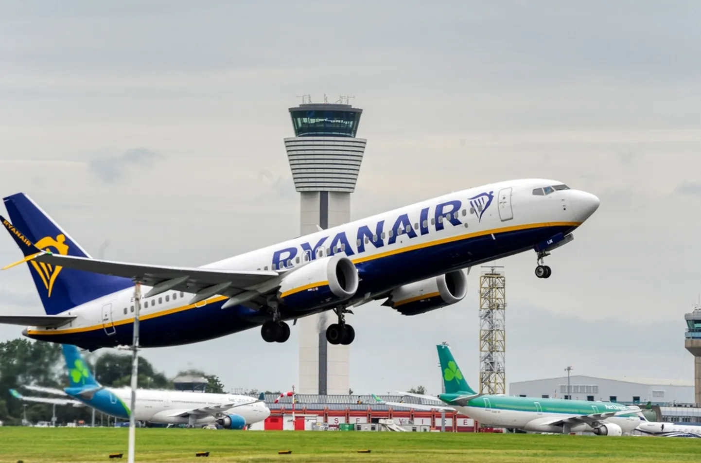 Самолет Ryanair. Фото иллюстративное.