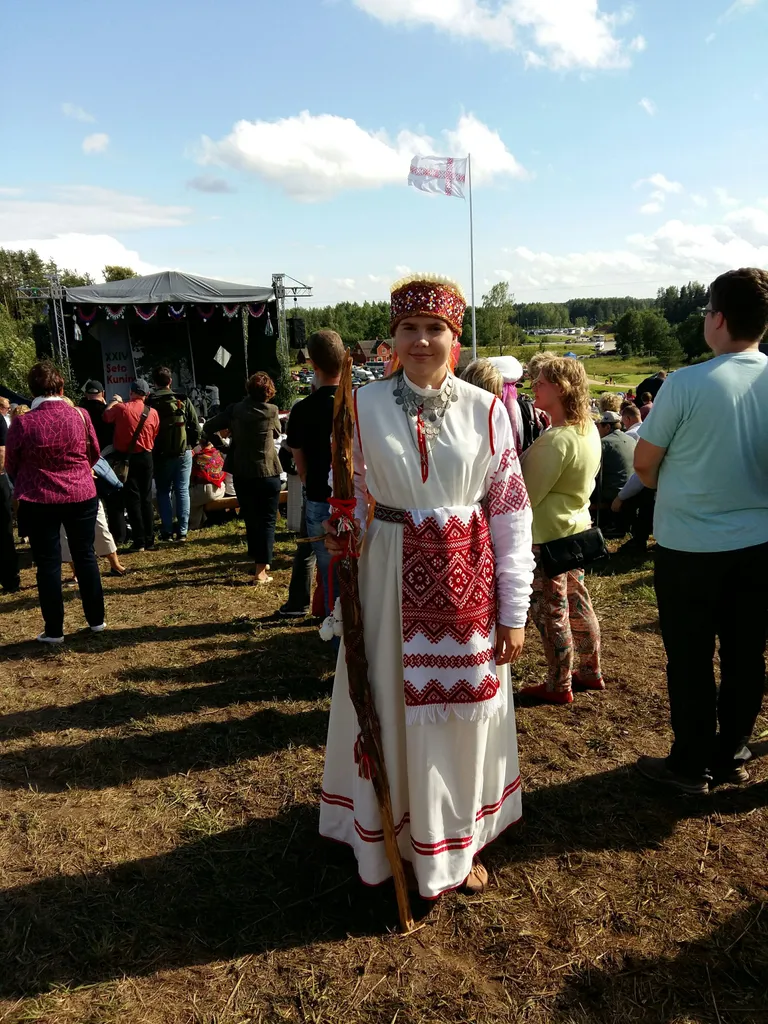 Noorsootska Annabel Huik.