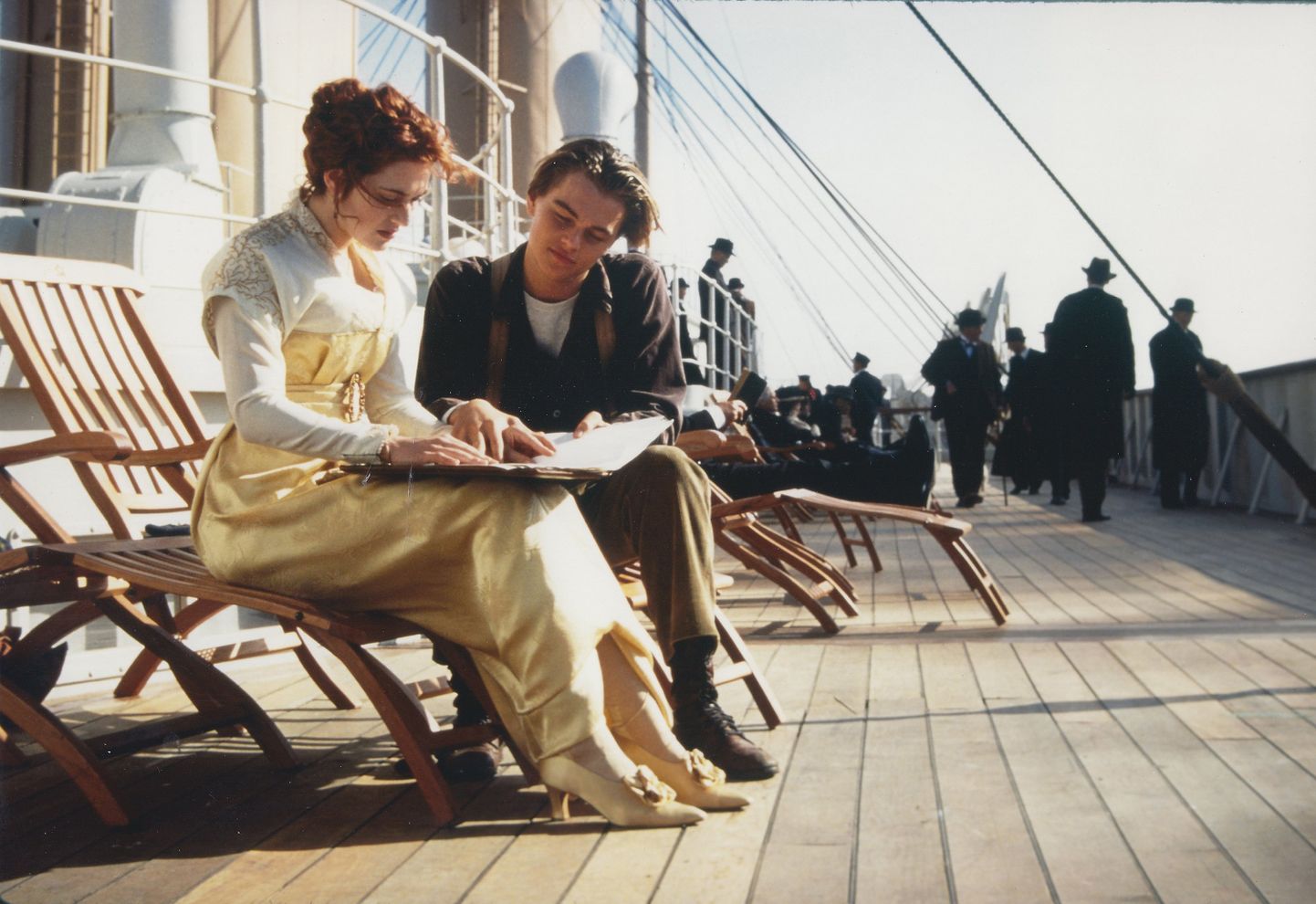 Leonardo DiCaprio ja Kate Winslet filmis «Titanic»
