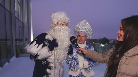 Самый молодой Дед Мороз Эстонии: очень приятно, когда ребенок угощает тебя тортиком