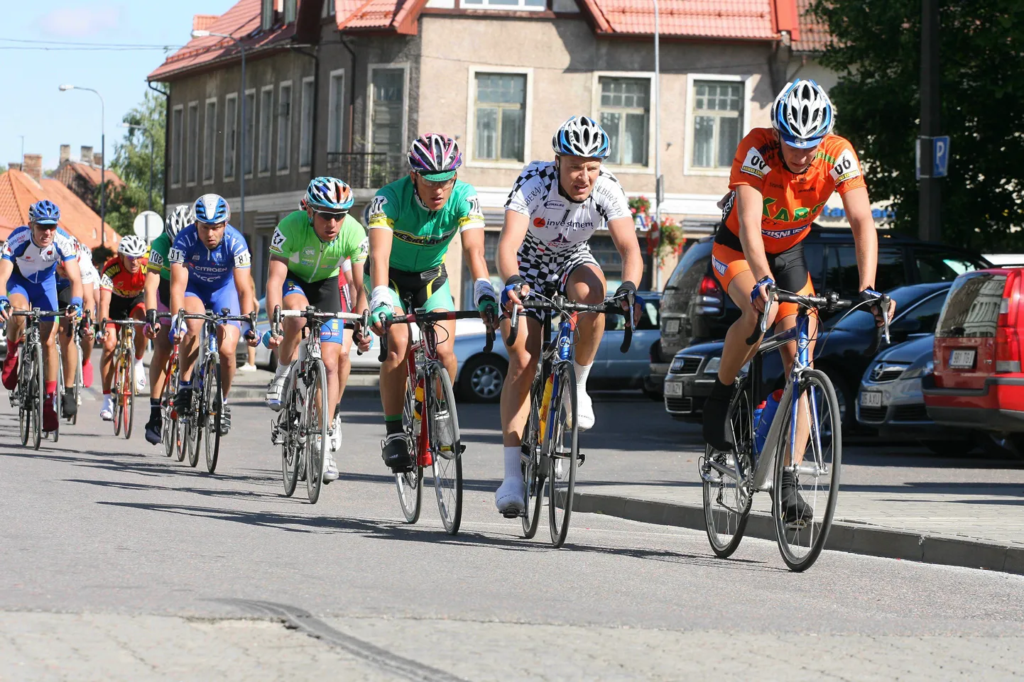 Reedest pühapäevani peetakse Viljandis ratturite Eesti maanteesõidu meistrivõistlusi