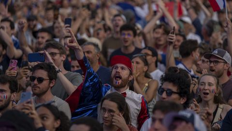 VIDEO ⟩ Hullunud prantslased panid 10-võistluse avapäeva lihtsalt seisma