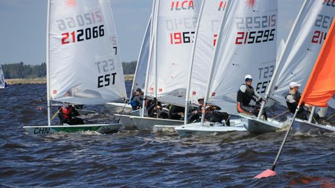 Sügisregatt meelitas Pärnu lahele 180 purjetajat