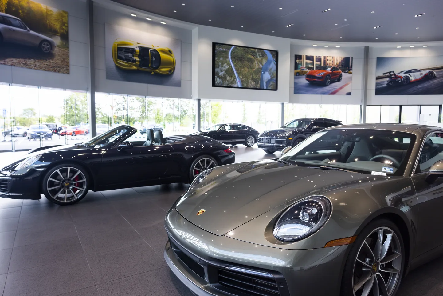 Porsche kihutab börsile