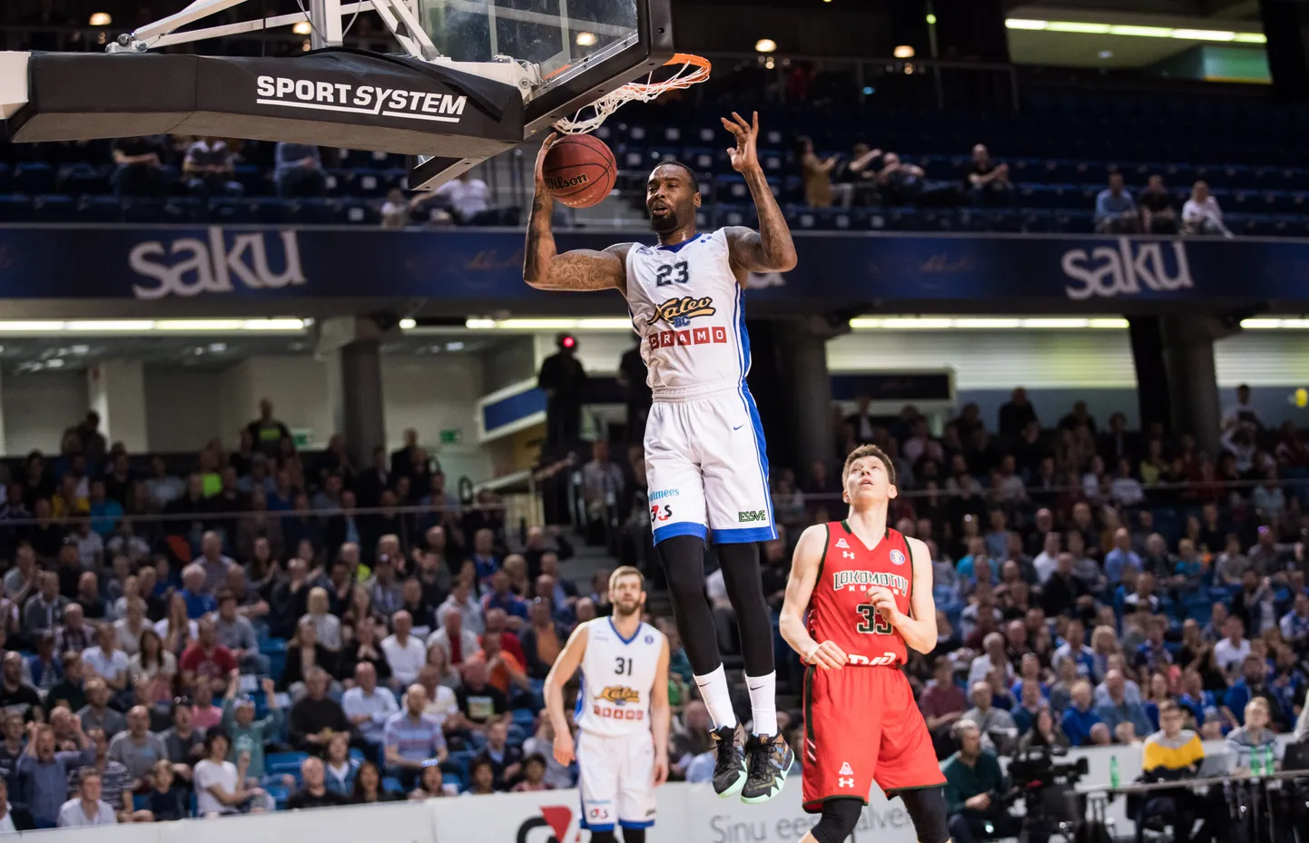 Arnett Moultrie.