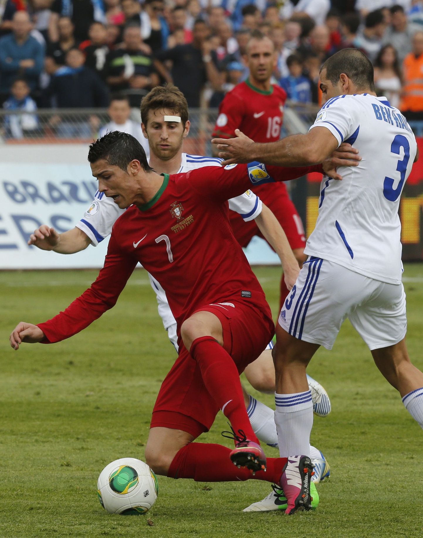 Cristiano Ronaldo (nr. 7) kohtumises Iisraeli vastu.