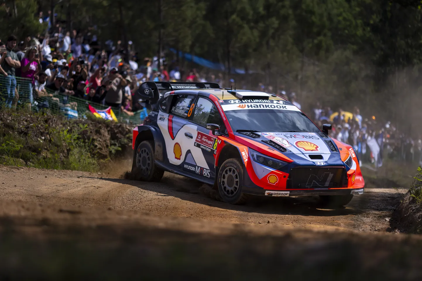 Ott Tänak Portugali rallil. Kas mõnel tänavusel MM-etapil võib tema kõrval startida veel kolm Hyundai võistluspaari?