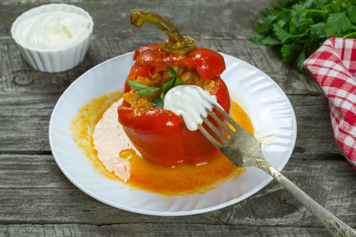 Pildīta paprika.