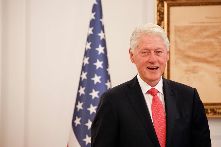 Bill Clinton 11. juunil 2019 Kosovos Prištinas