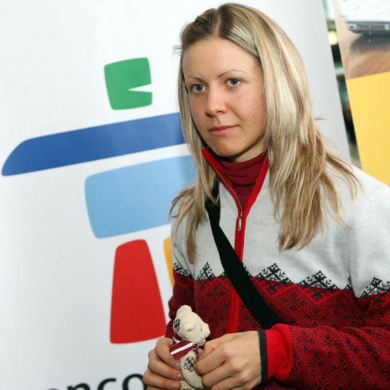 Latvijas biatloniste Madara Līduma 2010. gadā, dodoties uz 2011. gada ziemas Olimpiskajām spēlēm 