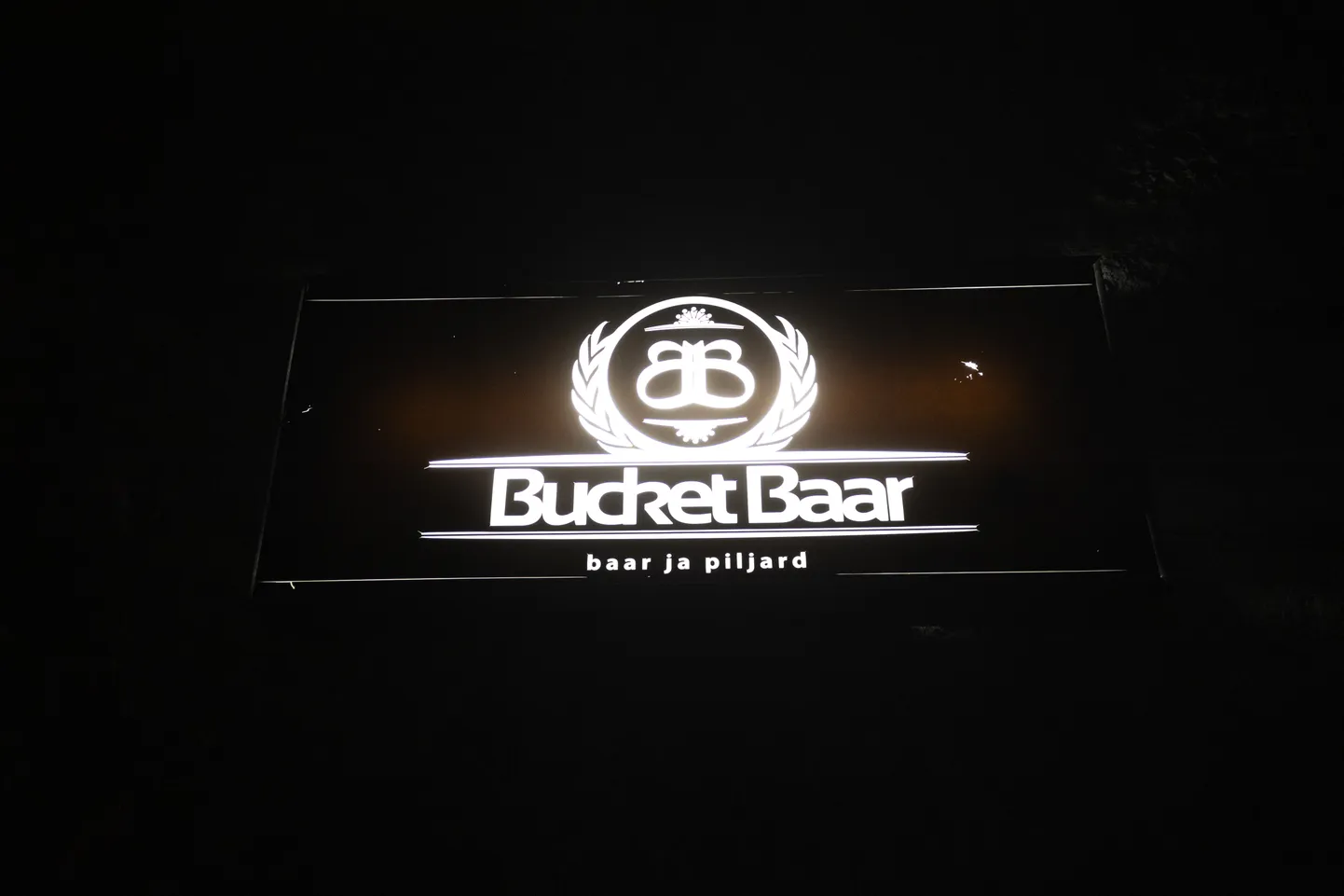 Bucket baar