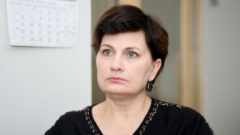 Potrjena oprostilna sodba za nekdanjo ministrico za zdravje Ilze Viņķele