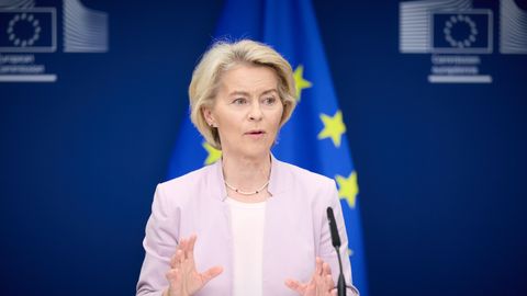 Von der Leyen teeb välkvisiidi Ämarisse