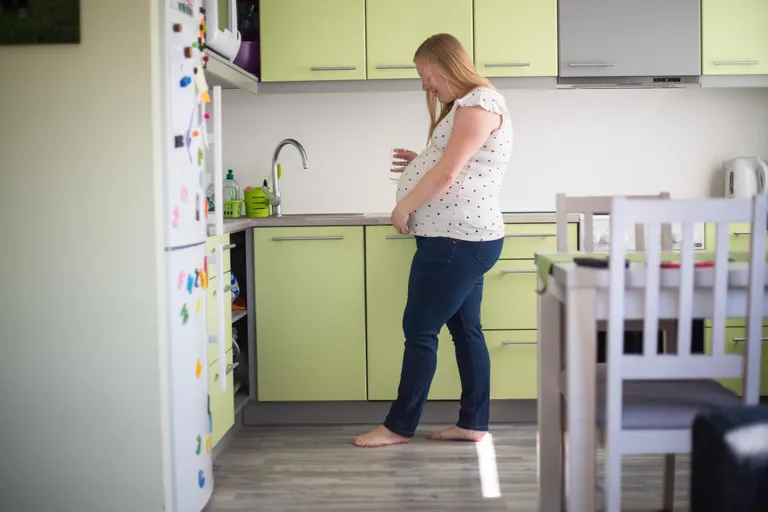 Paar päeva enne: Kerstini kõht on nii suur, et ta ootab sünnitust pikkisilmi.