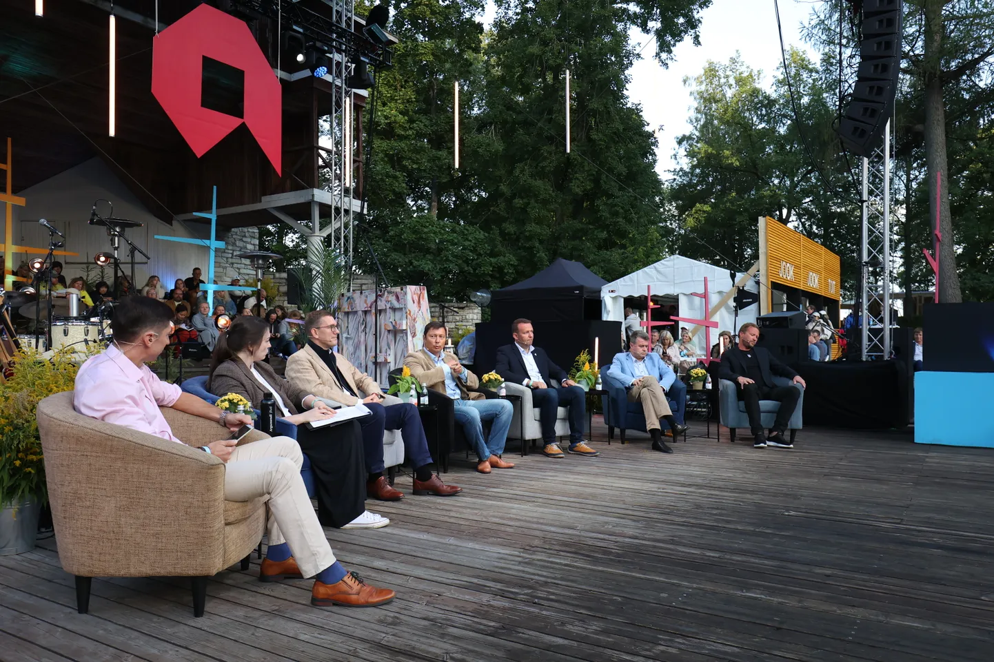 Parlamendierakondade esimeeste debatt selleaastasel Paide arvamusfestivalil