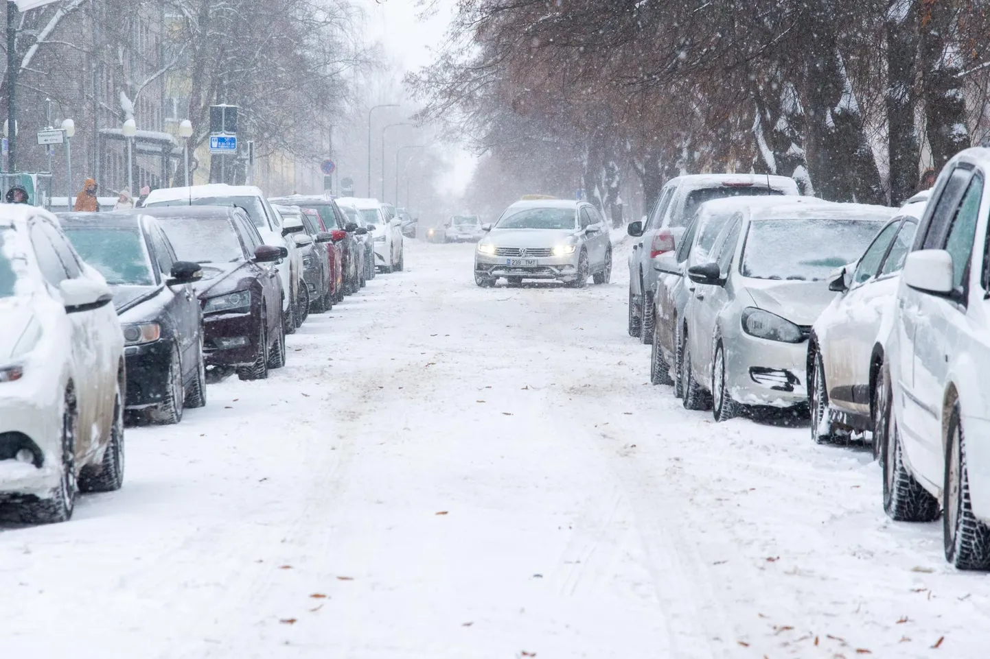 Pildil lumeolud Tartu linnas.