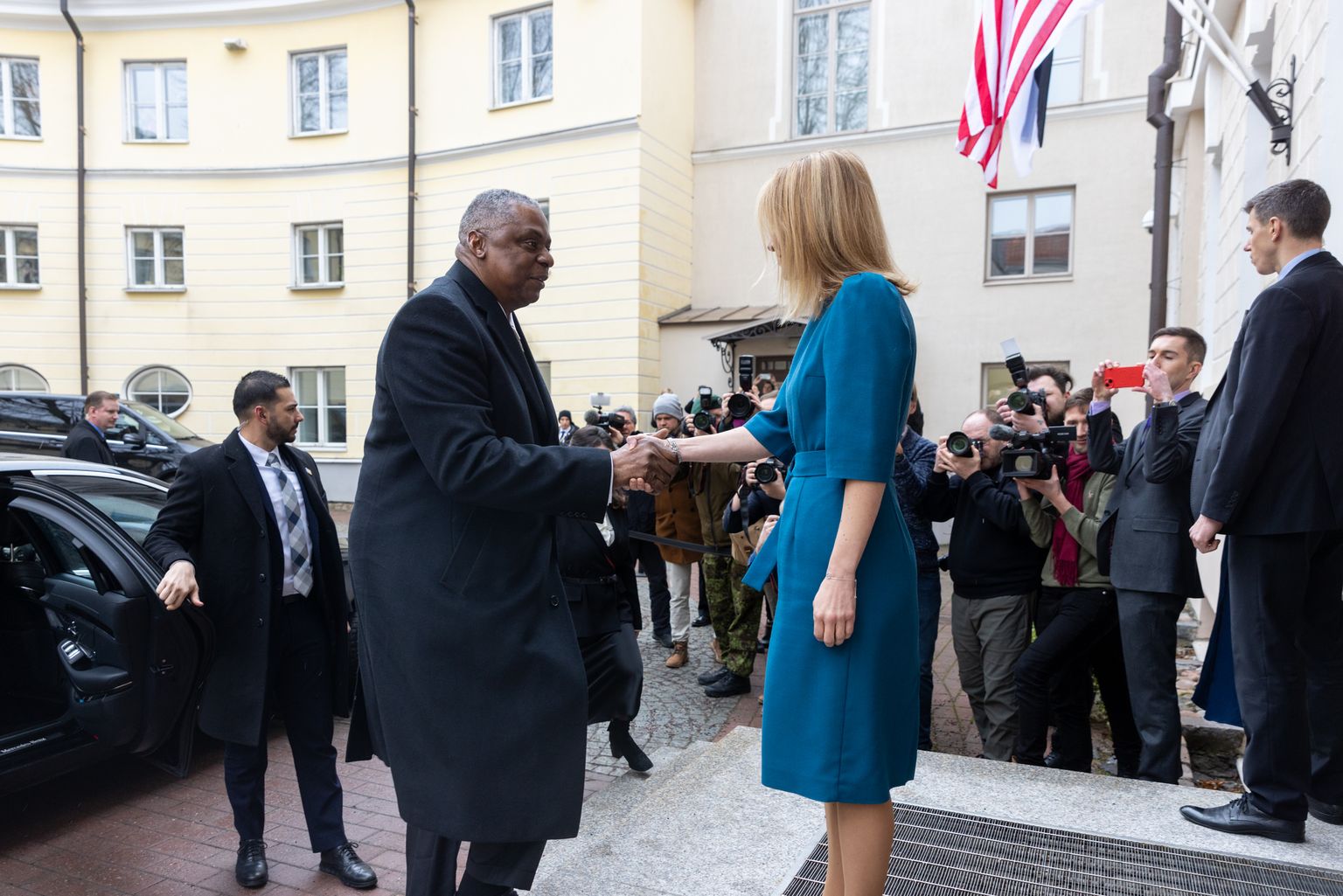 Estonian Prime Minister Kaja Kallas met with US Secretary of Defense Lloyd Austin on Thursday.